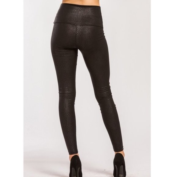 NEW Faux Leather Snakeskin Leggings - Picture 7 of 7